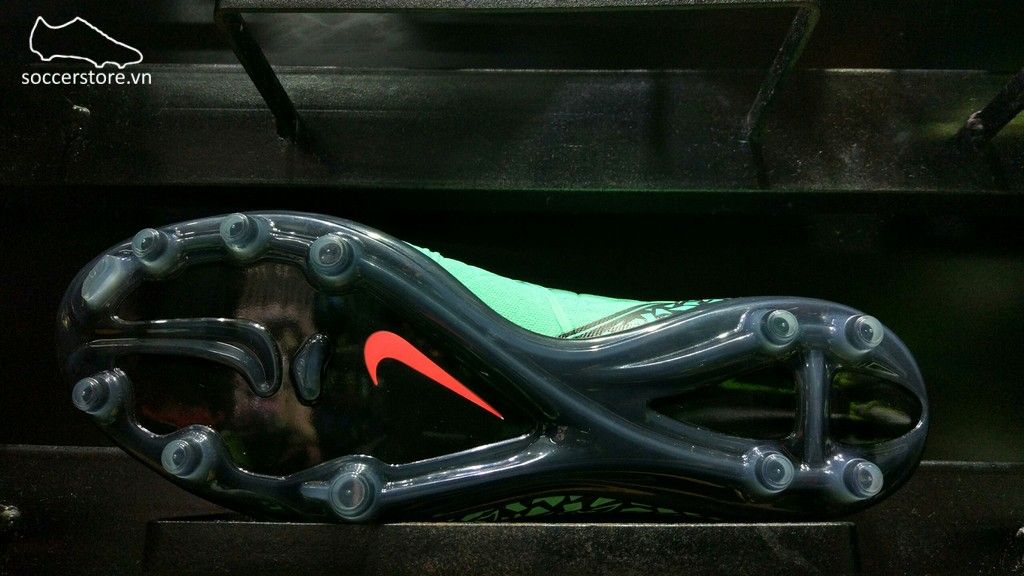 hypervenom phinish 2 silver